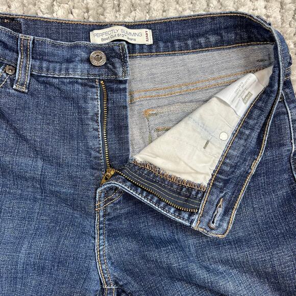Woman's Levi’s Perfectly Slimming 512 Bootcut Blue Jeans Size 10M Medium‎ Wash - Picture 5 of 14